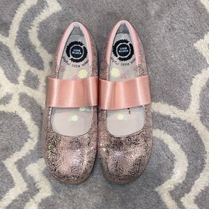 Livie & Luca pink rose flats size 2